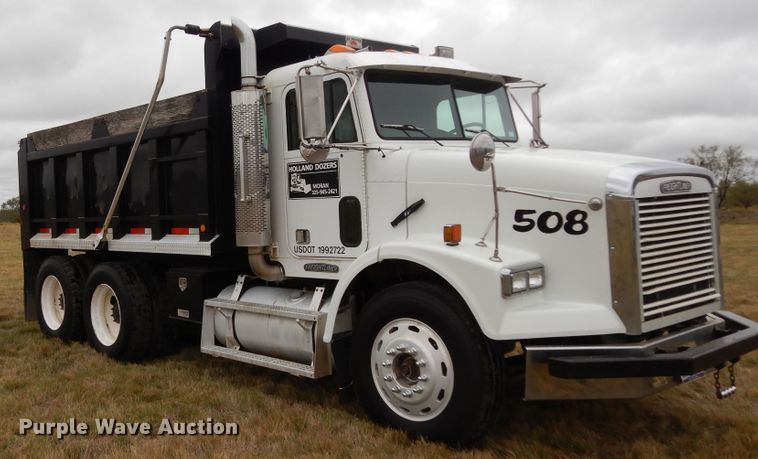 image for item DJ7473 1995 Freightliner FLD  dump truck