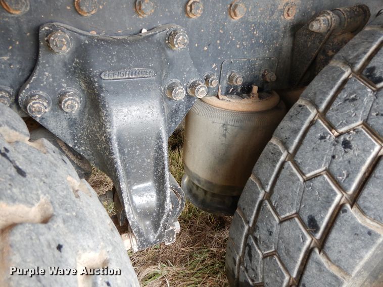 image for item DJ7473 1995 Freightliner FLD  dump truck