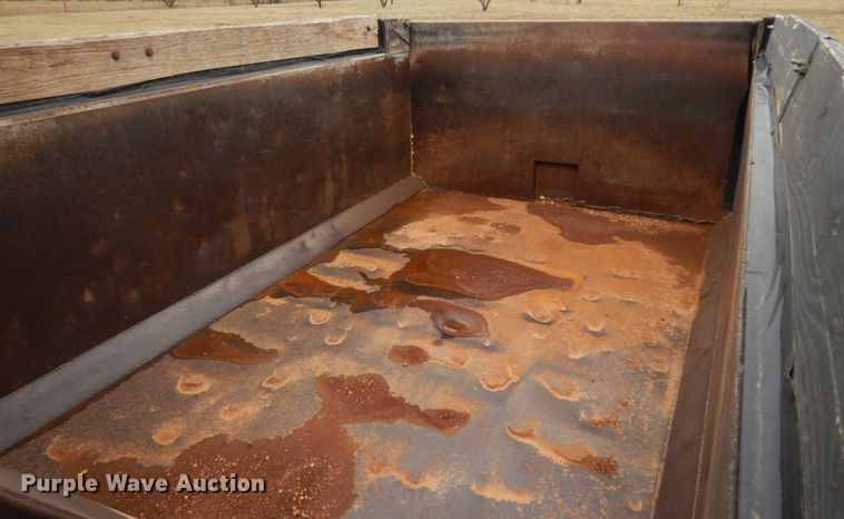 image for item DJ7473 1995 Freightliner FLD  dump truck