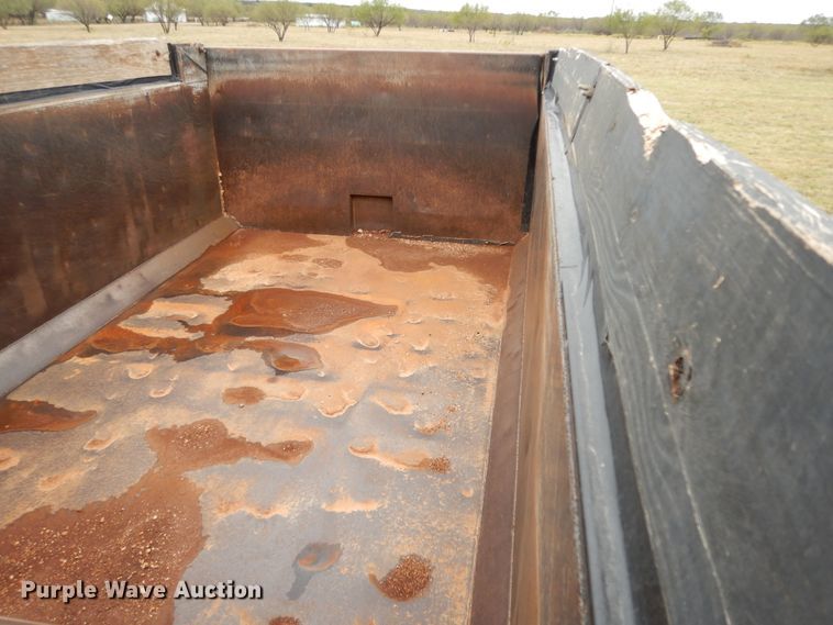 image for item DJ7473 1995 Freightliner FLD  dump truck