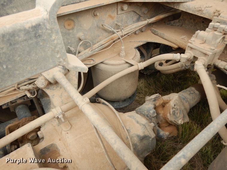 image for item DJ7473 1995 Freightliner FLD  dump truck