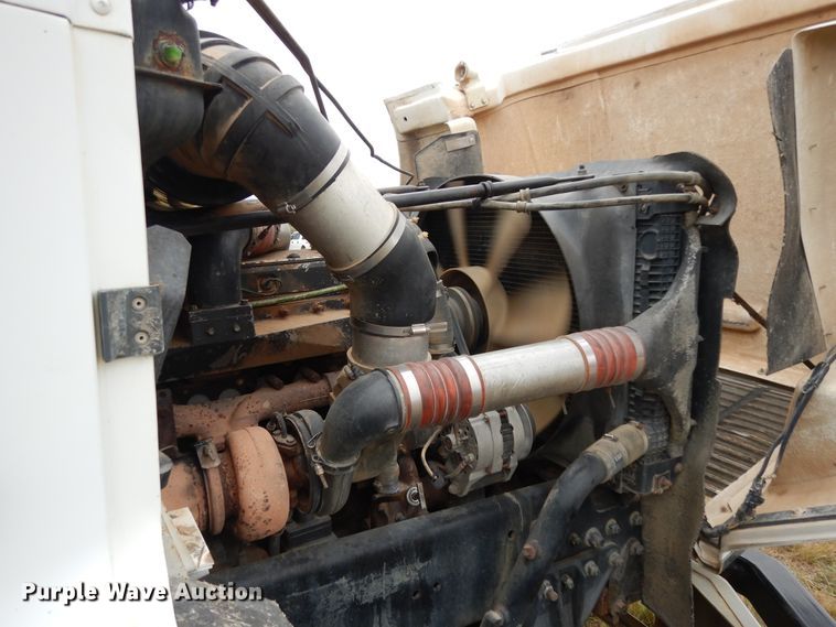 image for item DJ7473 1995 Freightliner FLD  dump truck