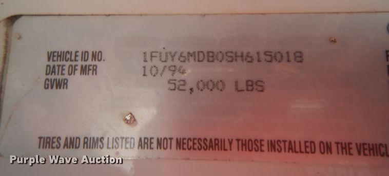 image for item DJ7473 1995 Freightliner FLD  dump truck