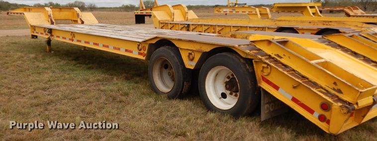 image for item DJ7475 1997 Atoka Welding & Fabrication LB  drop deck equipment trailer