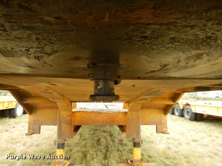 image for item DJ7475 1997 Atoka Welding & Fabrication LB  drop deck equipment trailer