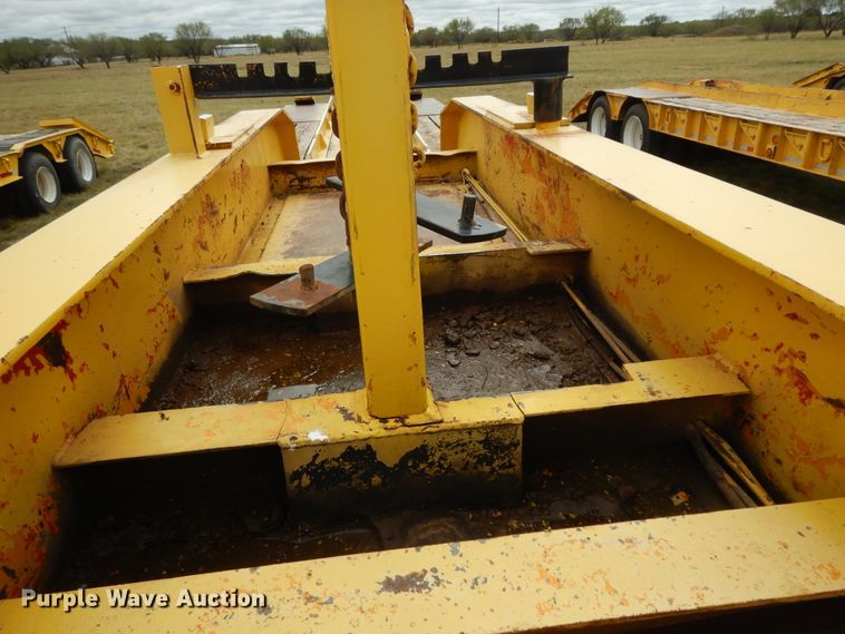 image for item DJ7477 1982 Nuttall 225-E  equipment trailer