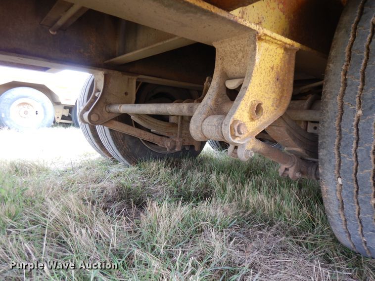 image for item DJ7477 1982 Nuttall 225-E  equipment trailer