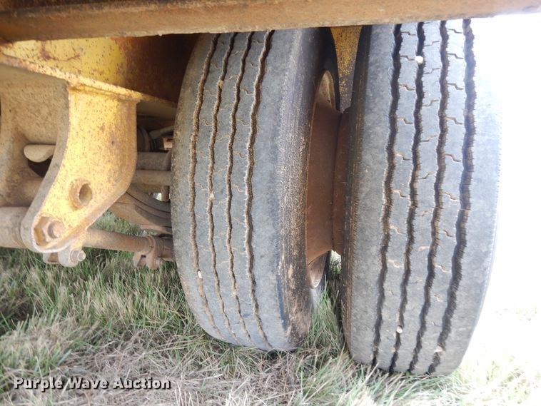 image for item DJ7477 1982 Nuttall 225-E  equipment trailer