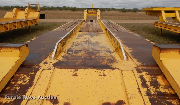 image for item DJ7477 1982 Nuttall 225-E  equipment trailer