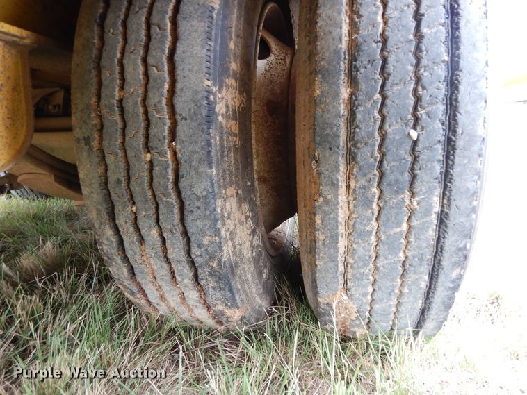 image for item DJ7477 1982 Nuttall 225-E  equipment trailer