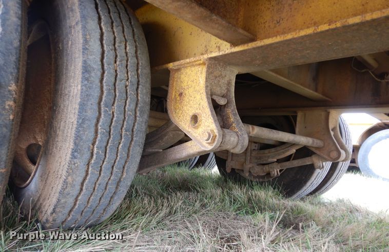 image for item DJ7477 1982 Nuttall 225-E  equipment trailer