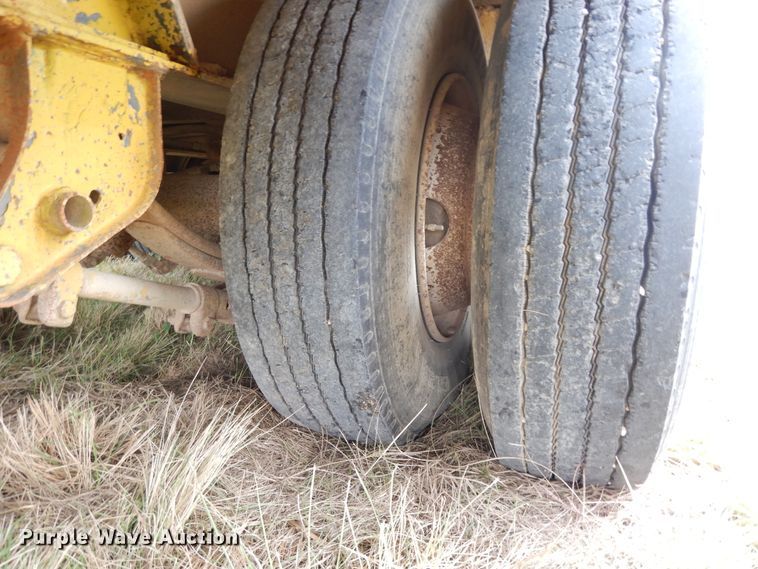 image for item DJ7478 1987 Zieman LB  equipment trailer