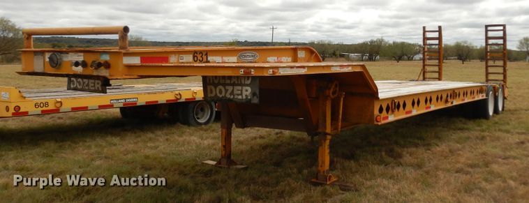 image for item DJ7479 2000 Fontaine FLT-7-35HBTW  drop deck equipment trailer