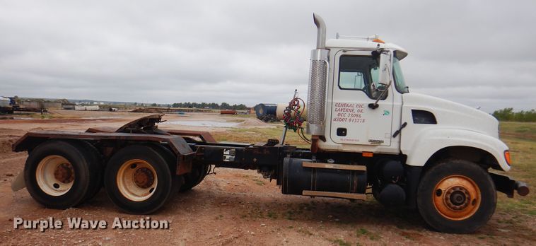 image for item DJ7515 2005 Mack CV713  semi truck