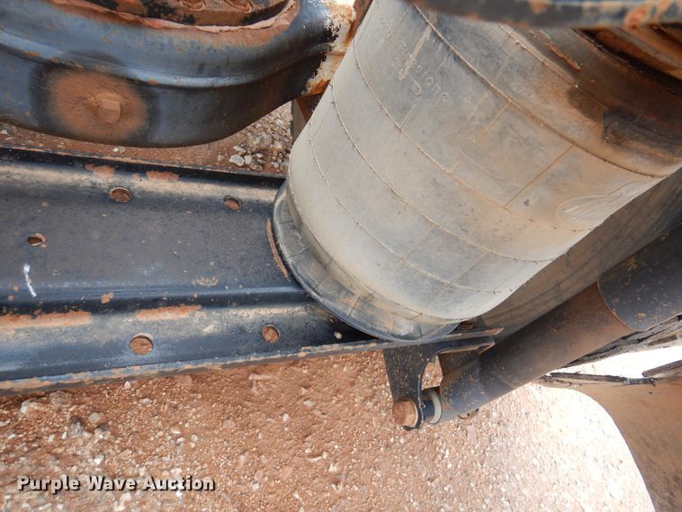 image for item DJ7515 2005 Mack CV713  semi truck