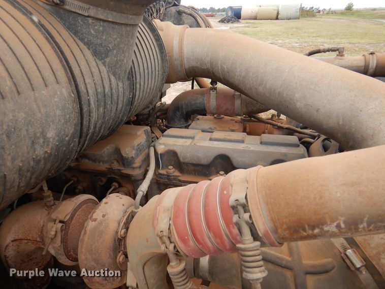 image for item DJ7515 2005 Mack CV713  semi truck