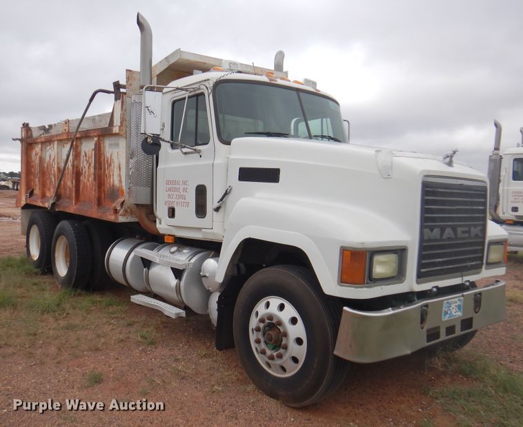 image for item DJ7516 2002 Mack CH613  dump truck