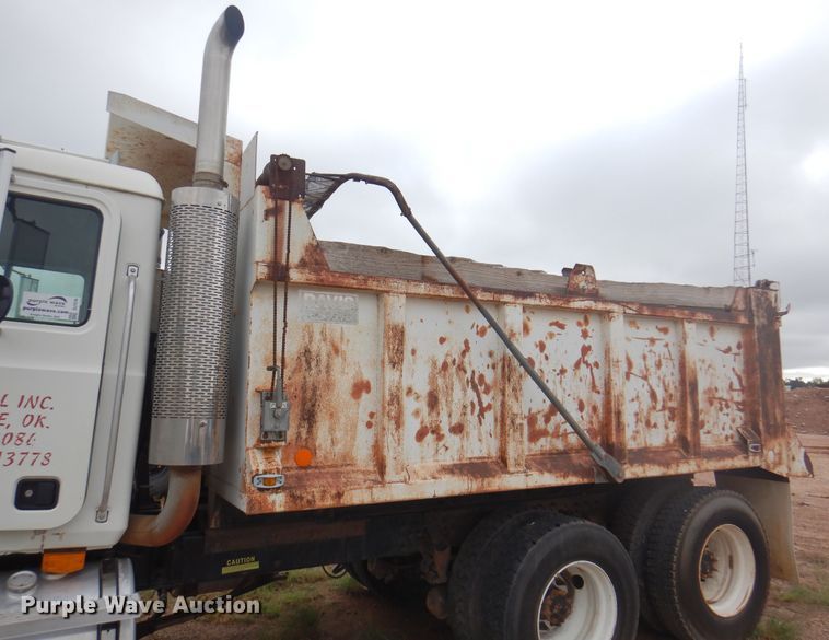 image for item DJ7516 2002 Mack CH613  dump truck