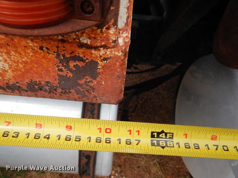 image for item DJ7516 2002 Mack CH613  dump truck