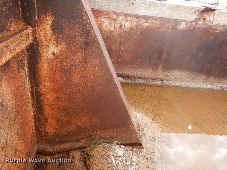 image for item DJ7516 2002 Mack CH613  dump truck