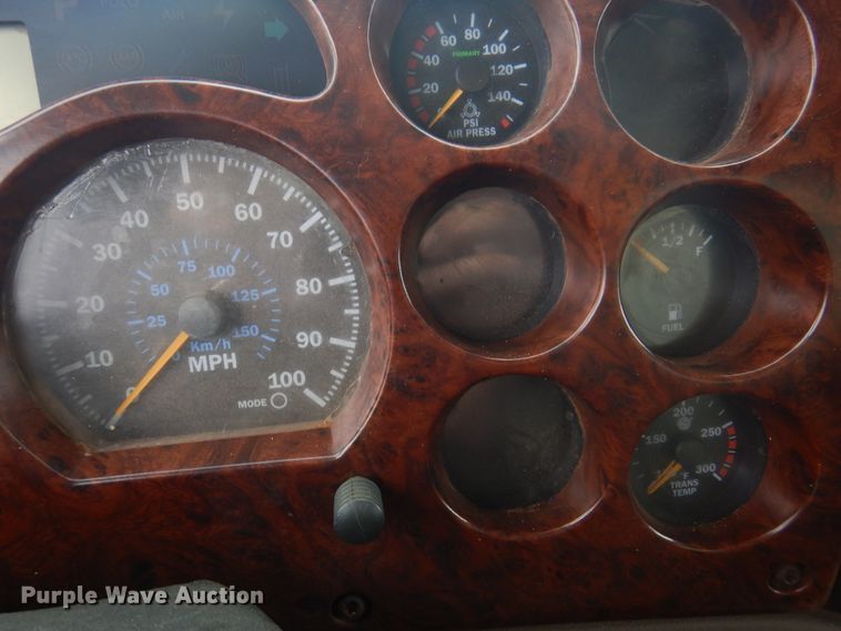 image for item DJ7516 2002 Mack CH613  dump truck