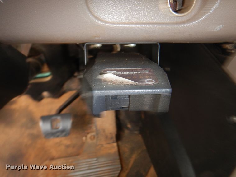 image for item DJ7516 2002 Mack CH613  dump truck