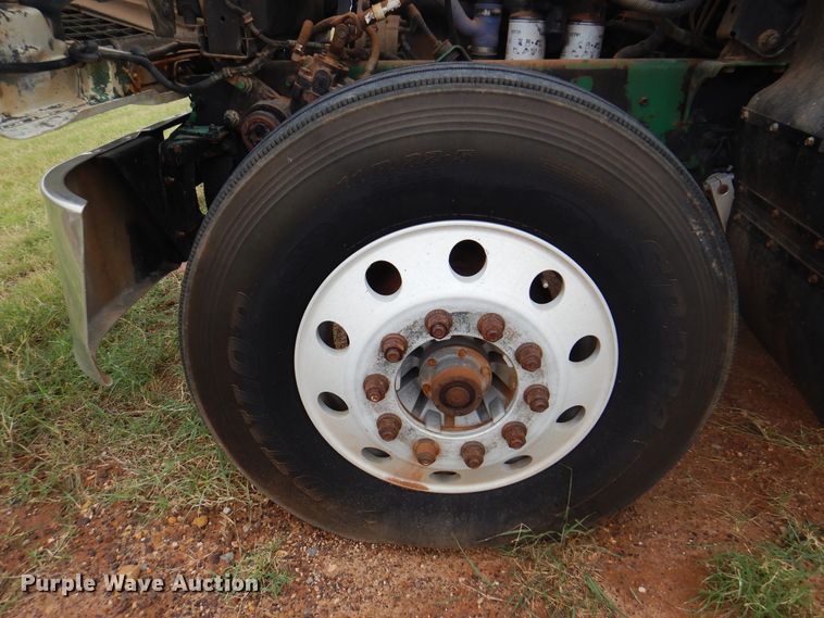 image for item DJ7516 2002 Mack CH613  dump truck