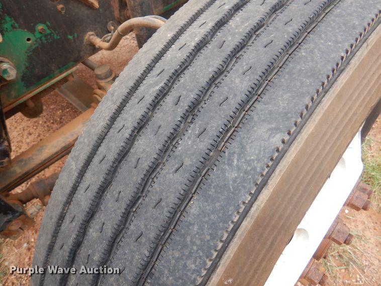 image for item DJ7516 2002 Mack CH613  dump truck