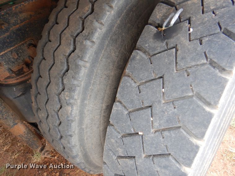 image for item DJ7516 2002 Mack CH613  dump truck