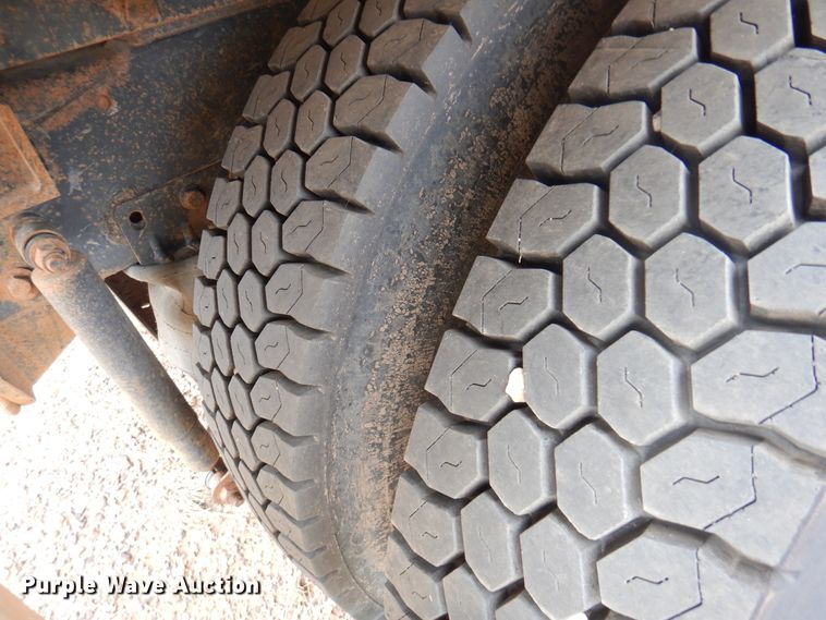 image for item DJ7516 2002 Mack CH613  dump truck