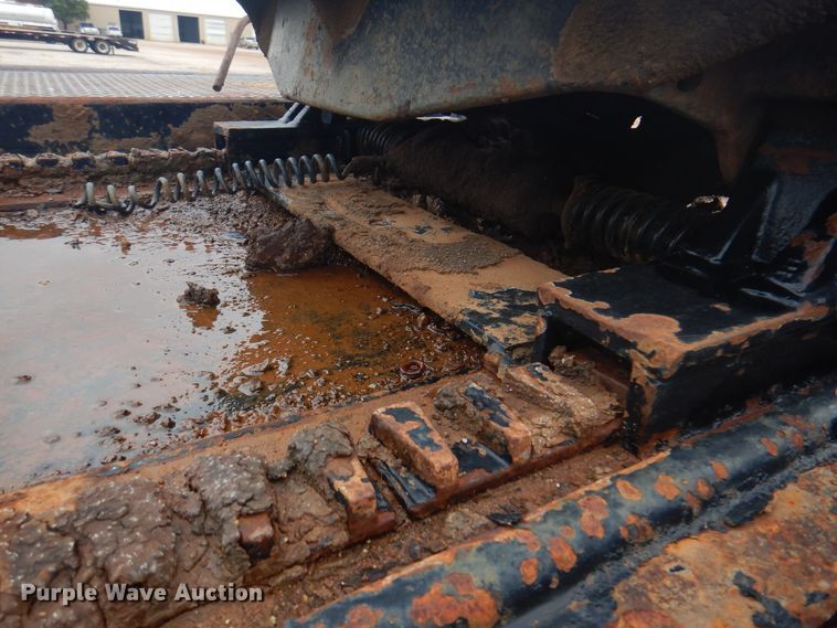 image for item DJ7517 2001 Mack CH613  winch truck