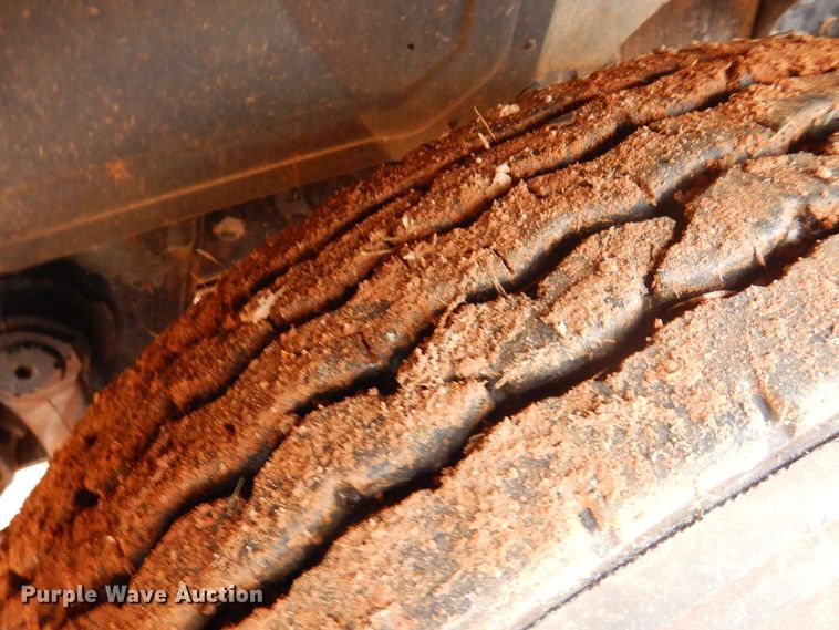 image for item DJ7517 2001 Mack CH613  winch truck