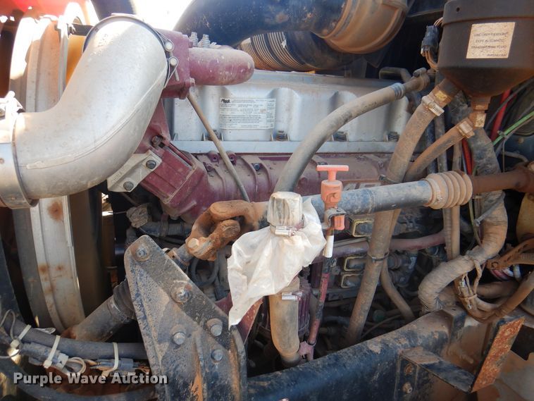 image for item DJ7522 2012 Mack GU713  semi truck