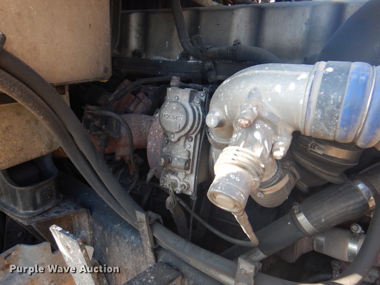 image for item DJ7524 2009 Mack GU713  semi truck