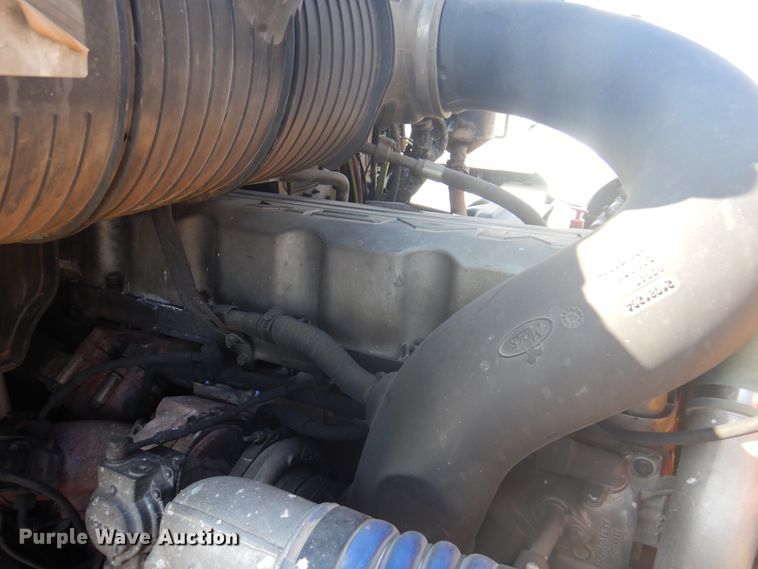 image for item DJ7524 2009 Mack GU713  semi truck