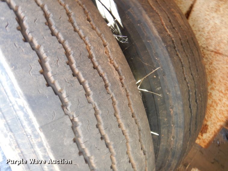 image for item DJ7526 2012 Gallegos  tank trailer