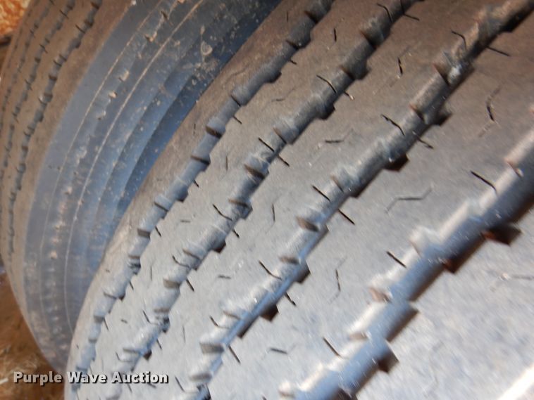 image for item DJ7526 2012 Gallegos  tank trailer