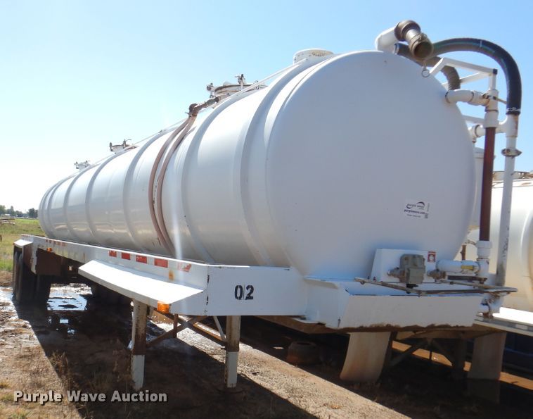 image for item DJ7527 2005 Eagle EV13  tank trailer