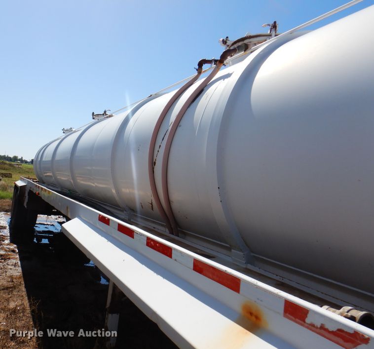 image for item DJ7527 2005 Eagle EV13  tank trailer