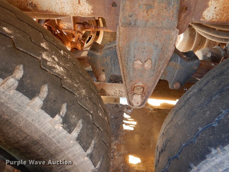 image for item DJ7527 2005 Eagle EV13  tank trailer