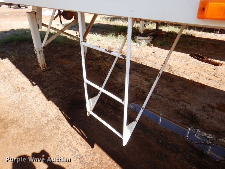 image for item DJ7527 2005 Eagle EV13  tank trailer