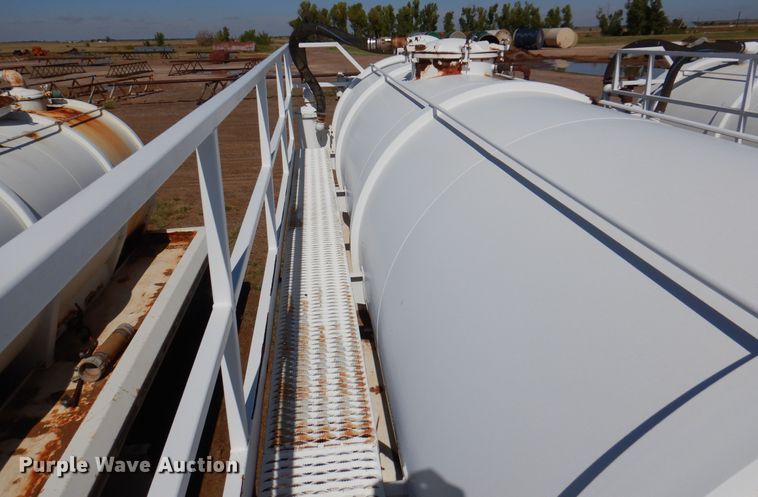 image for item DJ7527 2005 Eagle EV13  tank trailer