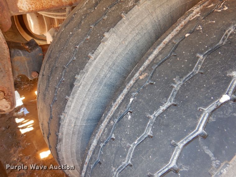 image for item DJ7527 2005 Eagle EV13  tank trailer