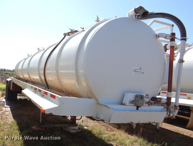 image for item DJ7528 2006 Eagle V-130  tank trailer