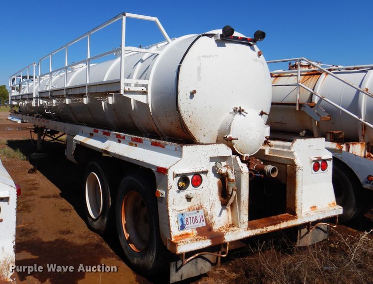 image for item DJ7528 2006 Eagle V-130  tank trailer