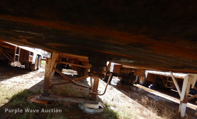 image for item DJ7528 2006 Eagle V-130  tank trailer