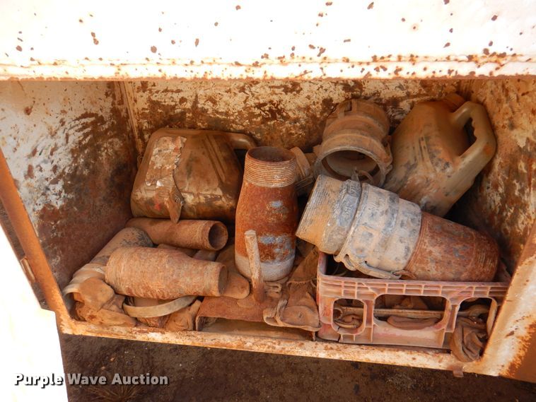 image for item DJ7528 2006 Eagle V-130  tank trailer