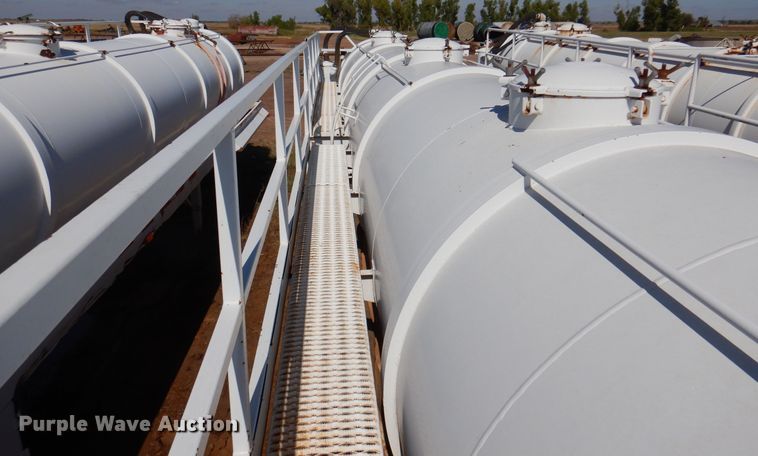 image for item DJ7528 2006 Eagle V-130  tank trailer