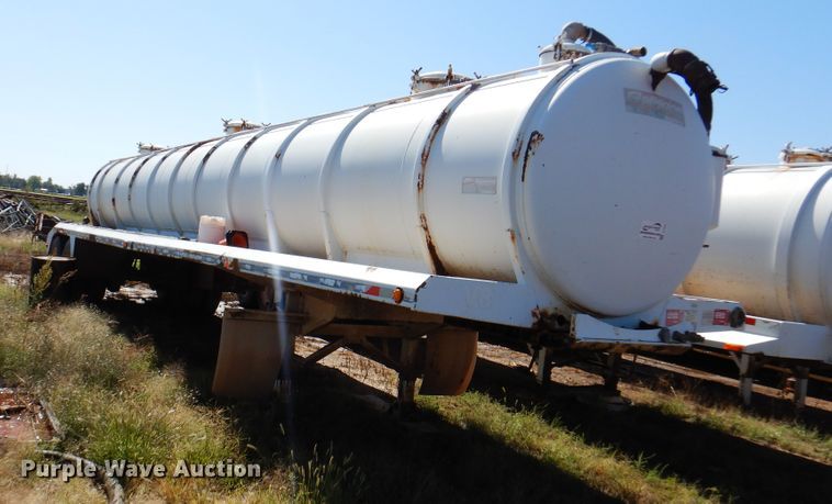 image for item DJ7529 2012 Gallegos  tank trailer