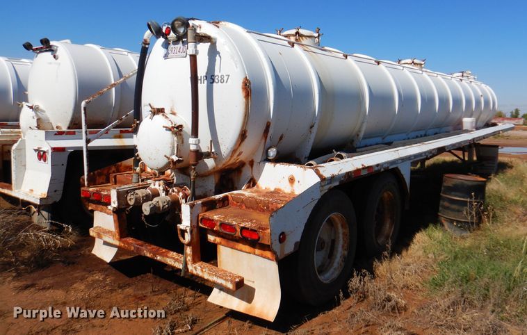 image for item DJ7529 2012 Gallegos  tank trailer